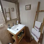 בקתה Casa Coba *
